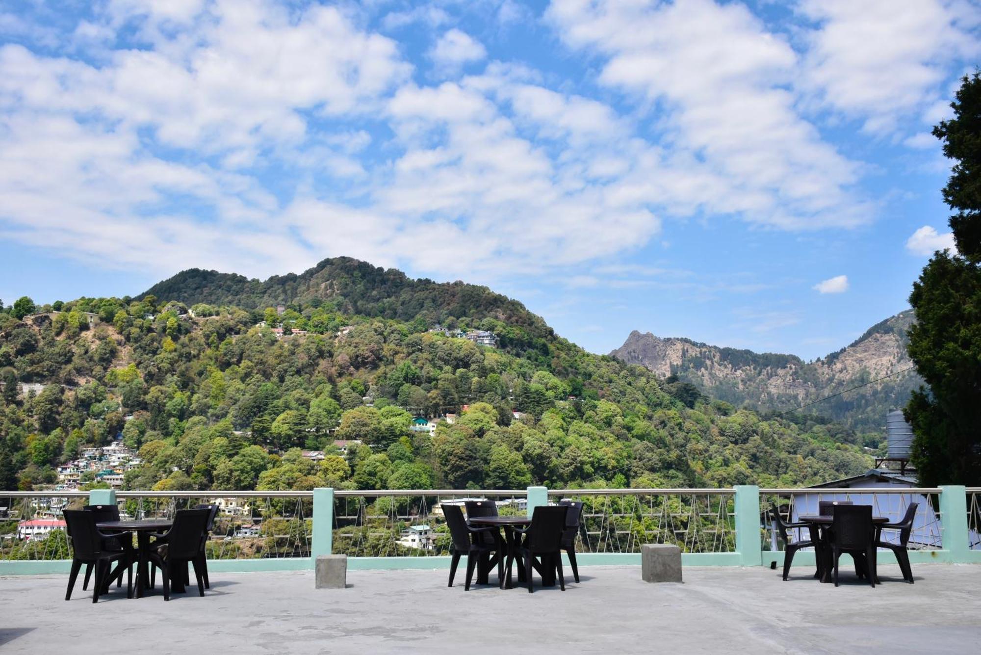 Spruce Hill Hotel & Restro Nainital Eksteriør billede