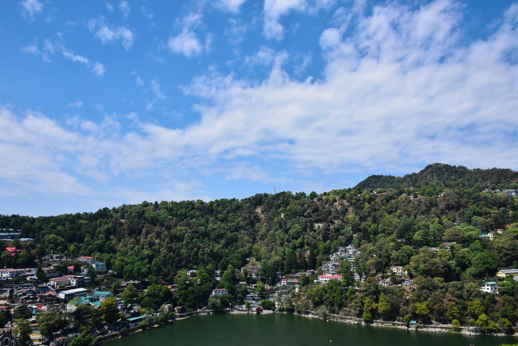 Spruce Hill Hotel & Restro Nainital Eksteriør billede