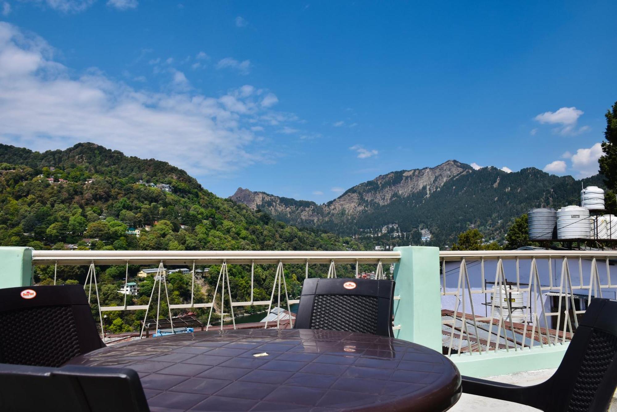 Spruce Hill Hotel & Restro Nainital Eksteriør billede